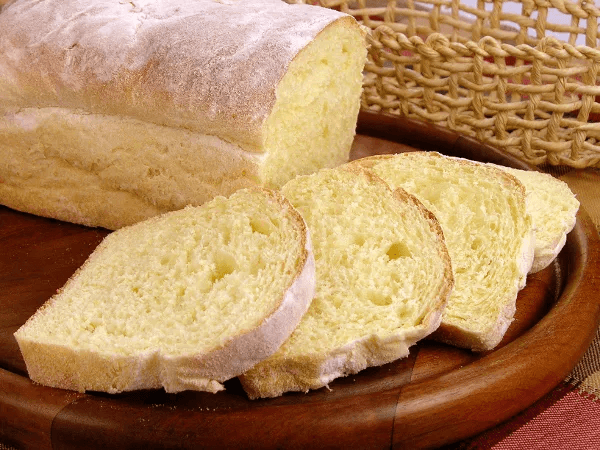 HOMEMADE GLUTEN-FREE BREAD