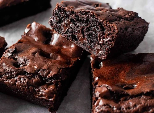 HEALTHY CHOCOLATE BROWNIE